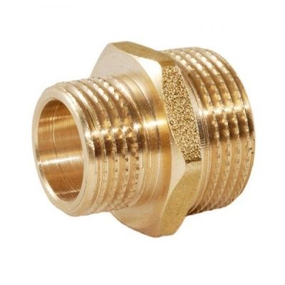 Ниппель (бочонок) переходной 3/4" - 1/2" Lavita (50 шт/уп)