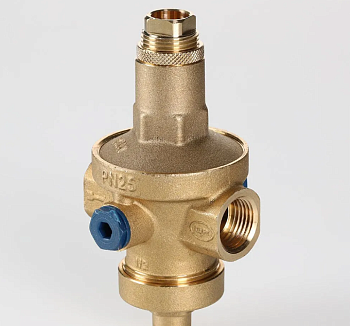 Редуктор давления 1/2  мембранный 1-7 бар, (аналог VT.085.04), Rio Export